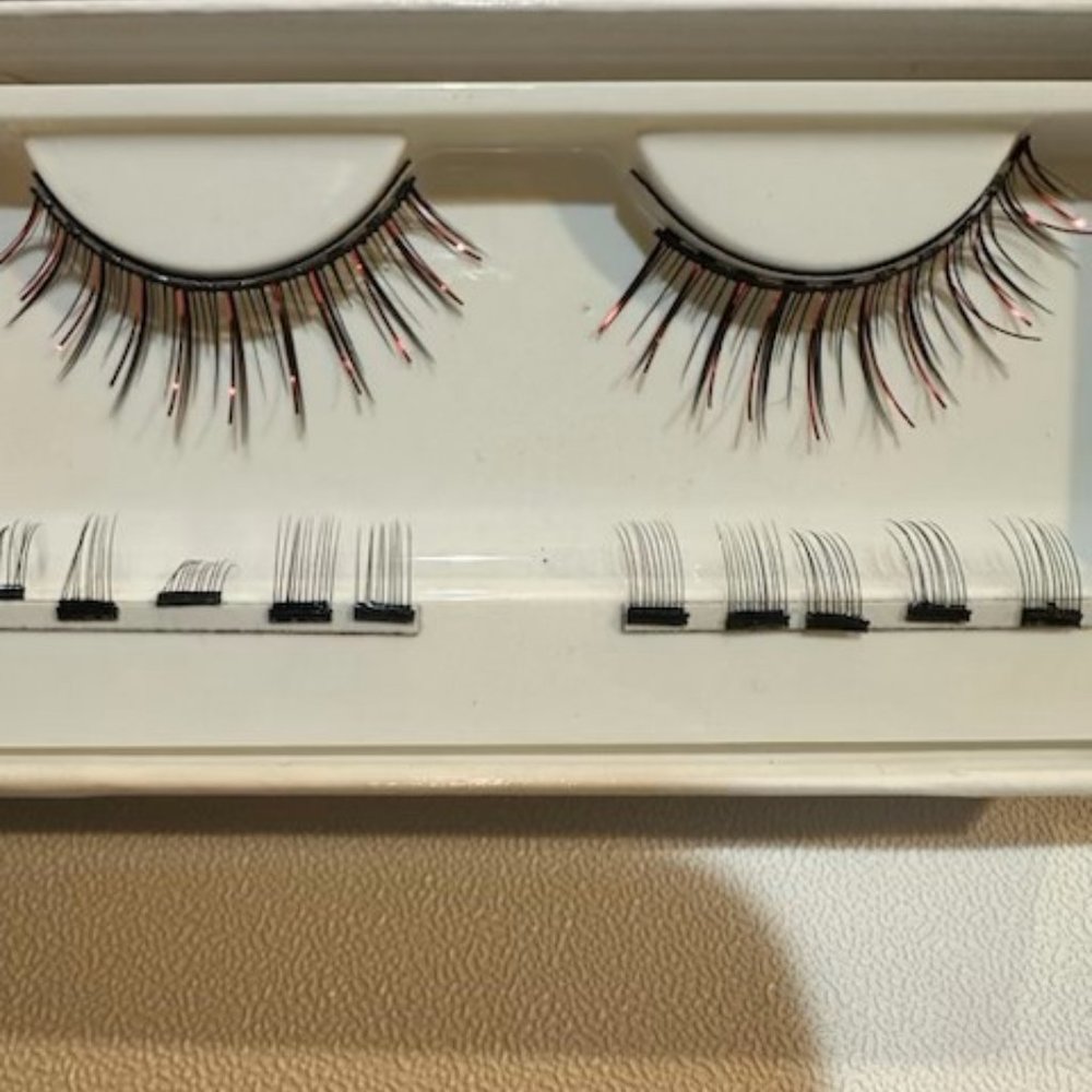 Naughty Magnetic Lashes Tori Belle